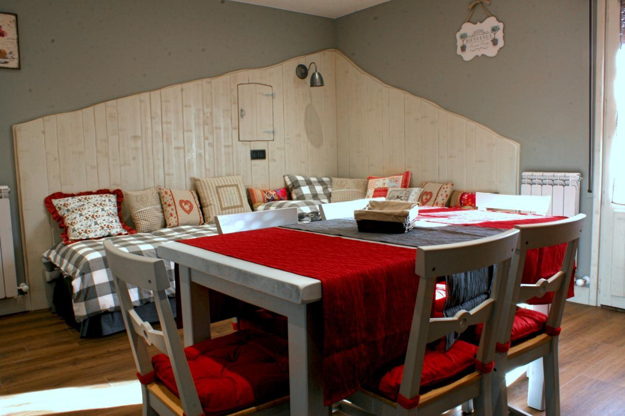 Apartamentos El Rincón de Andrea II Biescas (Aragon) Exterior foto